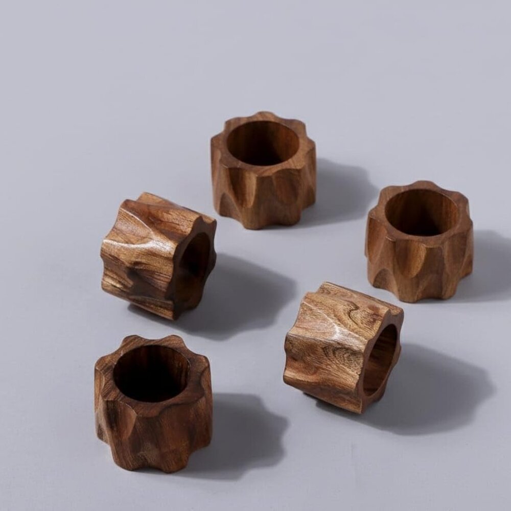 Set of‎ 12 Wooden Napkin Rings Never Used